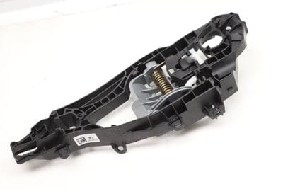 EXTERIOR DOOR HANDLE BRACKET 7377241