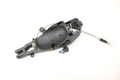 EXTERIOR DOOR HANDLE BRACKET 7199835