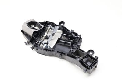EXTERIOR DOOR HANDLE BRACKET 5NN837811G