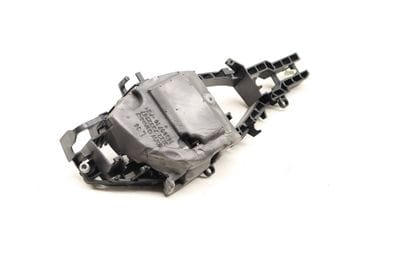 EXTERIOR DOOR HANDLE BRACKET / SOUND ABSORBER 7332267