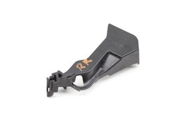 EXTERIOR DOOR HANDLE MOUNT / BRACKET 7381874