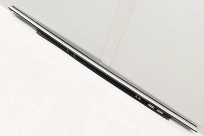 EXTERIOR DOOR WINDOW SLOT SEAL / TRIM 4H4853764A