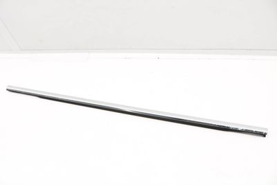 EXTERIOR DOOR / WINDOW SLOT SEAL TRIM 7P0839475F