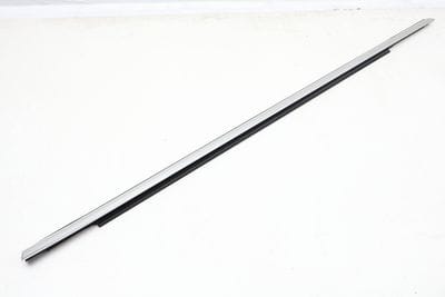 EXTERIOR DOOR WINDOW SLOT SEAL / TRIM 8W0853763E