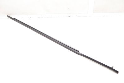 EXTERIOR DOOR WINDOW SLOT SEAL / TRIM CGE000482