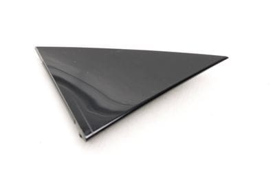 EXTERIOR WINDOW CORNER TRIM 4G5853274