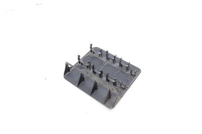 Fan Connector / Wiring Mount Plate 4B0971845T