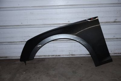 Fender 8W6821105B