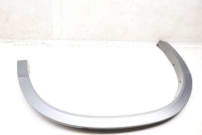 FENDER FLARE / WHEEL ARCH TRIM MOLDING (M) 8069164