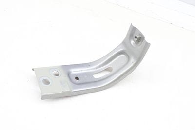 FENDER MOUNT BRACKET 2GG821432