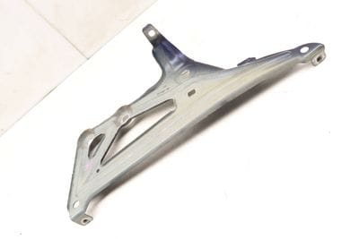 FENDER MOUNT BRACKET 7329447