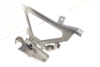 FENDER MOUNT / BRACKET 7184179