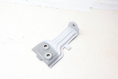 FENDER MOUNT BRACKET 7397515