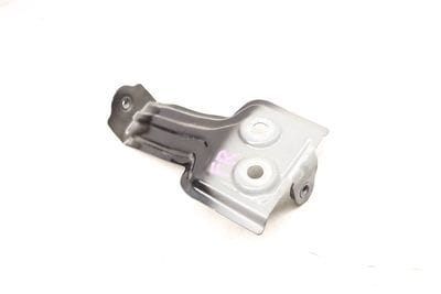 FENDER MOUNT BRACKET 7397516