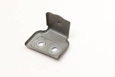 FENDER MOUNT BRACKET 7413405