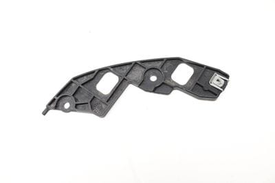 FENDER MOUNT BRACKET 7385531