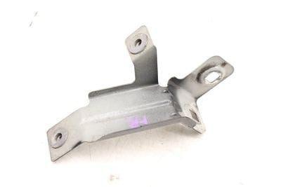 Fender Mount / Bracket 7P5805604A