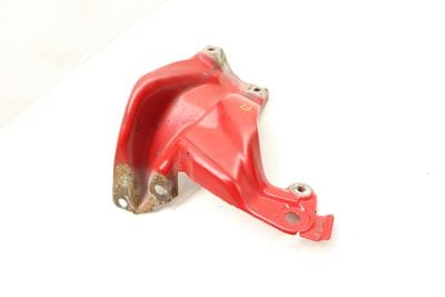 FENDER MOUNT BRACKET 8N0821135A