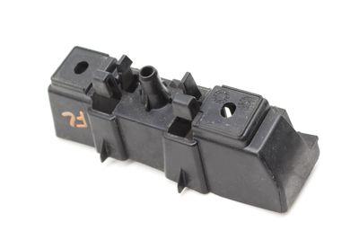 FENDER MOUNT BRACKET