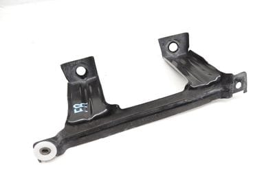 FENDER MOUNT / BRACKET (CENTER) 7294552