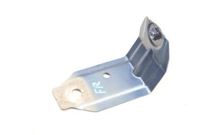 FENDER MOUNT BRACKET (REAR) 3CN809472