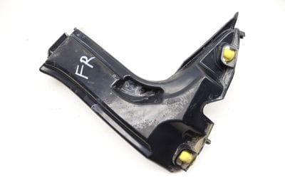 FENDER MOUNT BRACKET / SPACER 7207932