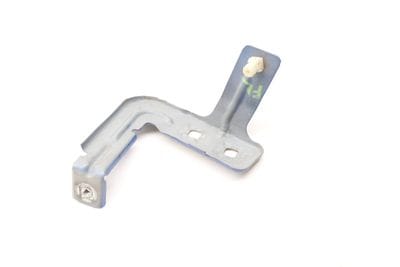 FENDER MOUNT BRACKET (UPPER) 7284647