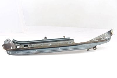Fender Mount / Support Bracket 7L6805175D