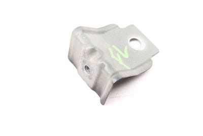 FENDER SUPPORT BRACKET 17A809561A