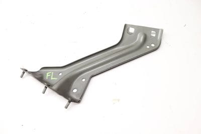 FENDER SUPPORT BRACKET 8R0821135
