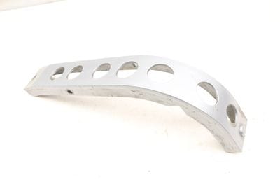 FENDER SUPPORT MOUNT / BRACKET 4D0821137C