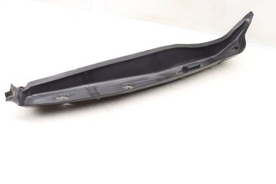 Fender Trim / Seal 1568890225