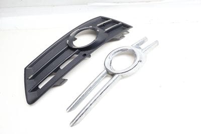 FOG LIGHT GRILLE / COVER 3C8853665C