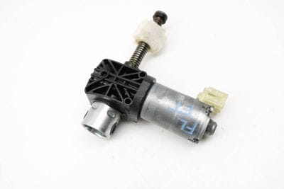 Front Tilt Seat Motor w/ Transmission 52109168761