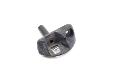 Fuel Door Lock Guide 8E0810899C