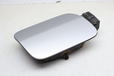 FUEL / GAS FILLER DOOR w/ BRACKET 4E0809857E