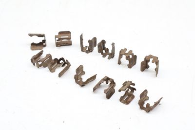 FUEL INJECTOR CLIP SET (12) 035906037