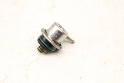 Fuel Pressure Regulator 037133035C