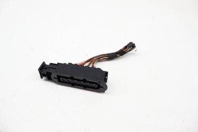 Fuel Pump Delivery Control Module Wiring Connector / Pigtail 8W0973755