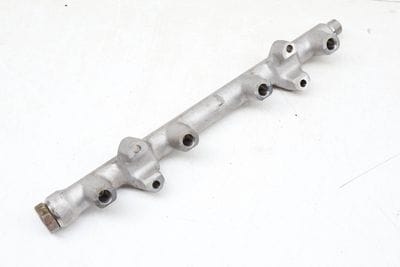 Fuel Rail 05E133320A