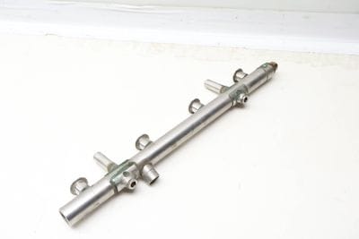 FUEL RAIL 06K133317H