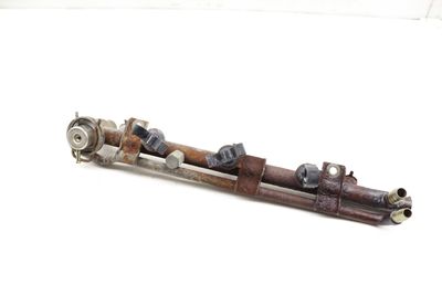 FUEL RAIL w/ REGULATOR