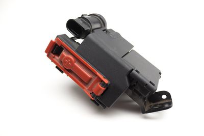 FUSE / BATTERY JUNCTION BOX 80A941823A