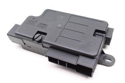Fuse Box 8E0937548