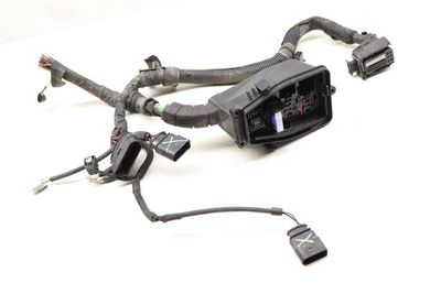 FUSE HOLDER / RELAY PLATE