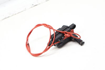 Gas / Fuel Door Lock Actuator 8S0862153