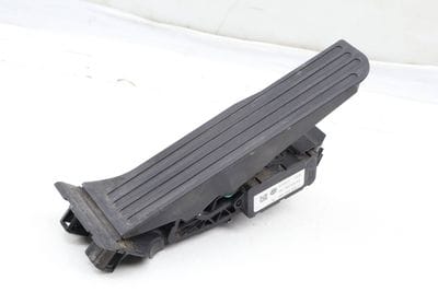 GAS PEDAL / ACCELERATOR MODULE 1K1723503AA