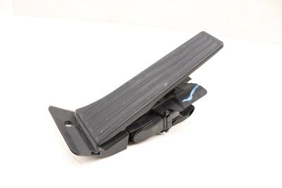 GAS PEDAL / ACCELERATOR MODULE 6853176