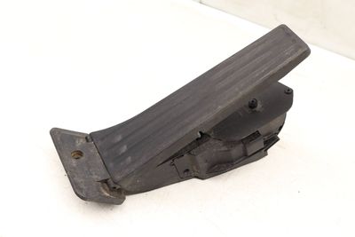 GAS PEDAL / ACCELERATOR MODULE 6859999