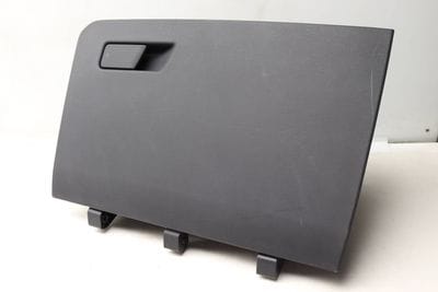 GLOVE BOX / COMPARTMENT 11K857101A